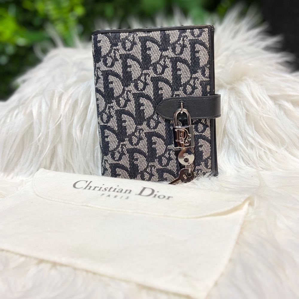 Christian Dior Trotter Agenda w/ Lock & Key, 2004 Agenda Paper